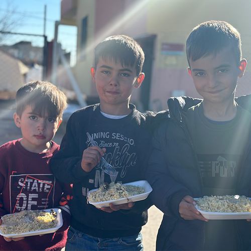 Deprem Bölgesi Acil Yardım Faaliyetleri